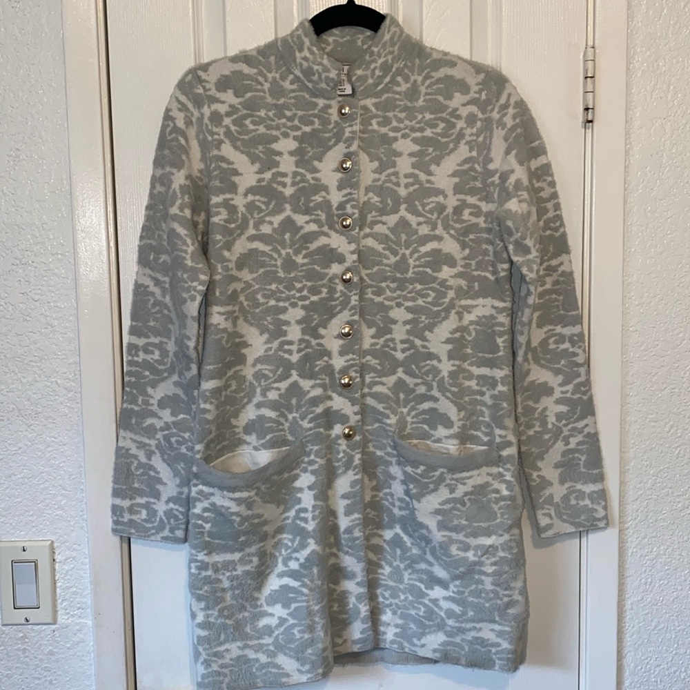 Coat/ cardigan